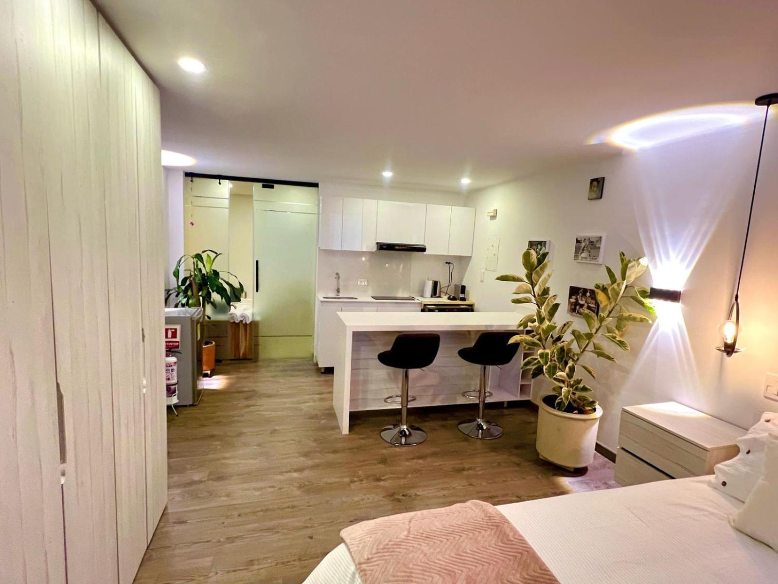 1 Con Jacuzzi, Calle 85 Apartamento *